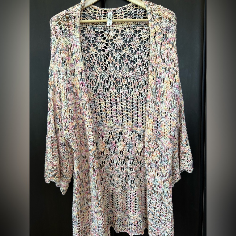 Bethany Mota Boho Kimono sleeve. Oversize Size M